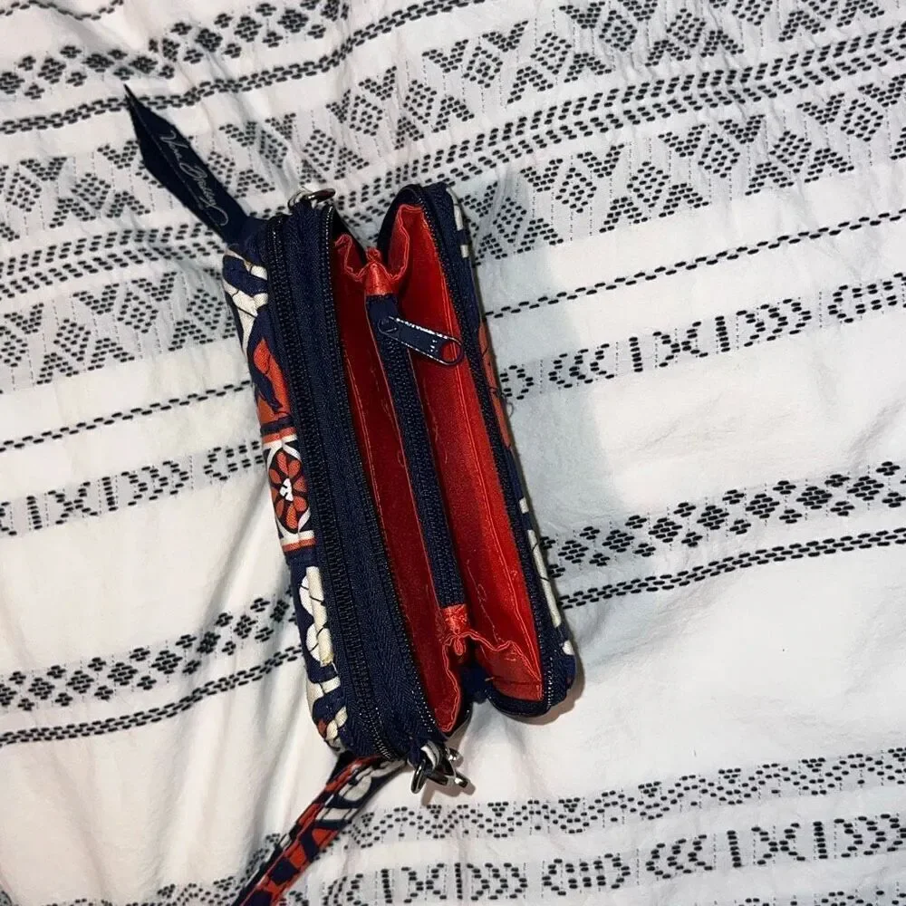 Vera Bradley Zip Around Wristlet Wallet – Navy Multicolor Aztec Print - Picture 4 of 5